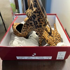 Dollhouse Leopard Print Heels